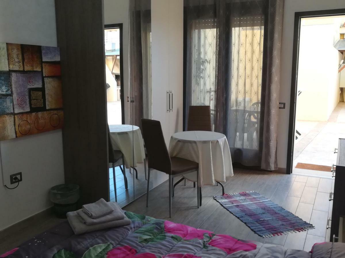 Rooms Loru Sestu 外观 照片